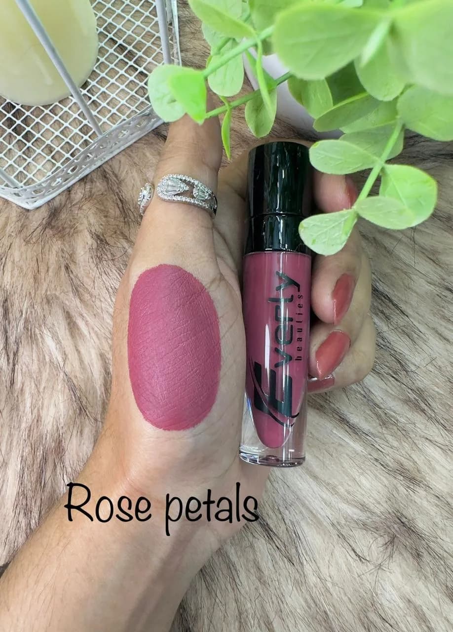 Everly Beauties Matte Liquid Lipstick - Rose Petals