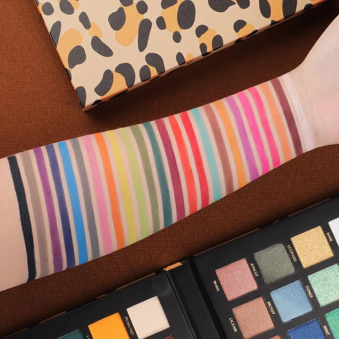 Imagic 48 Colors Eyeshadow Palette