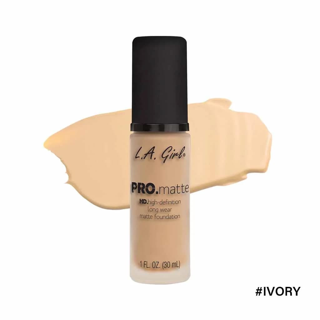 L.A. Girl PRO Matte Foundation  - Ivory (30ml)
