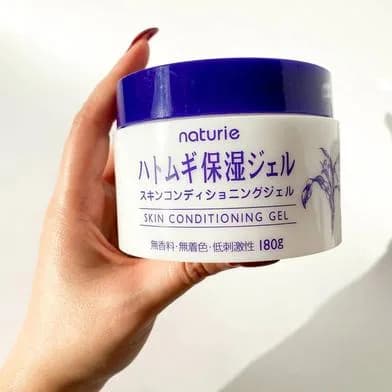 Naturie Hatomugi Skin Conditioning Gel (Moisturiser) 180g
