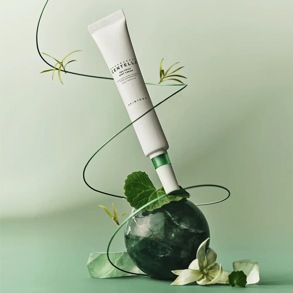 Skin1004 madagascar centella Tea-Trica Spot Cream (20ml)