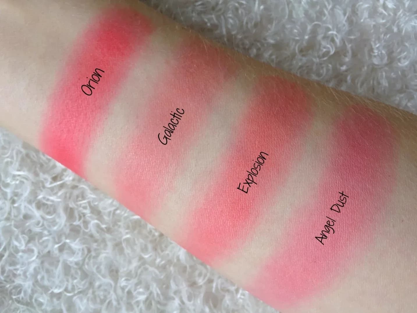 W7 Candy Blush (6gm) #Angel Dust